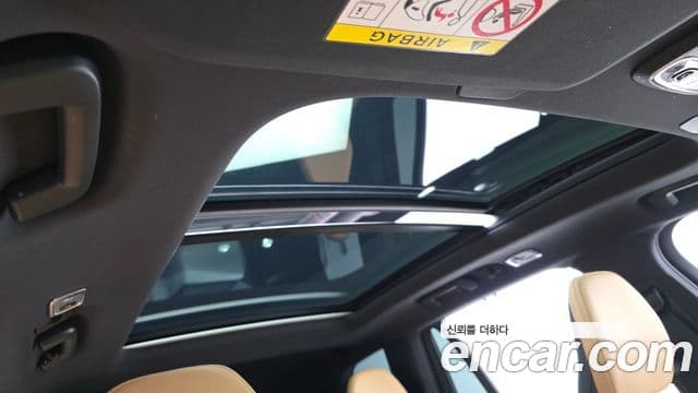 Volvo XC90 2022 — ფოტო 18/20