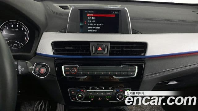 BMW X1 2019 — Şəkil 16/20