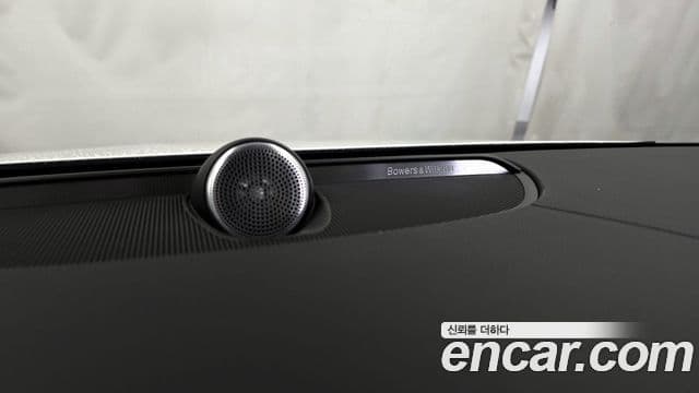 Volvo S90 2024 — Photo 19/34