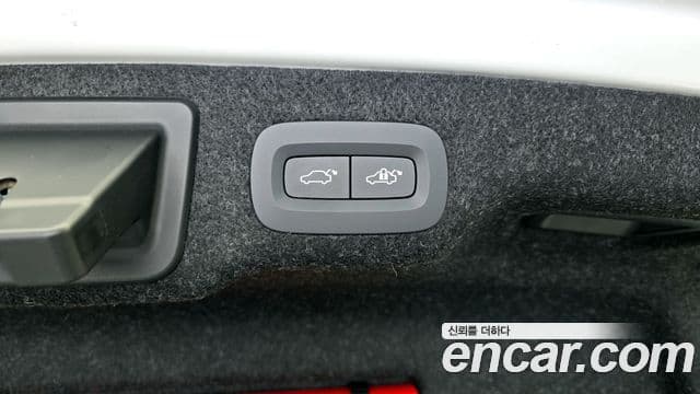 Volvo S90 2024 — Photo 14/34