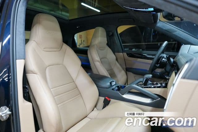 Porsche Cayenne 2021 — Şəkil 10/20