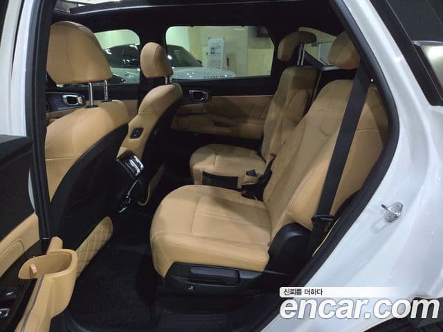 Kia Sorento 2023 — фото 6 из 20