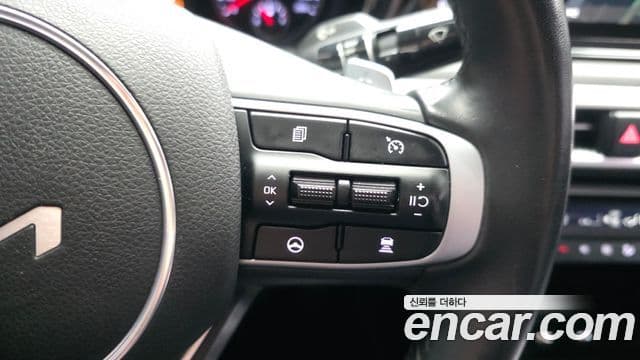 Kia K5 2022 — ფოტო 19/20