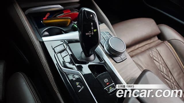 BMW 5 Series 2020 — Фото 9/20