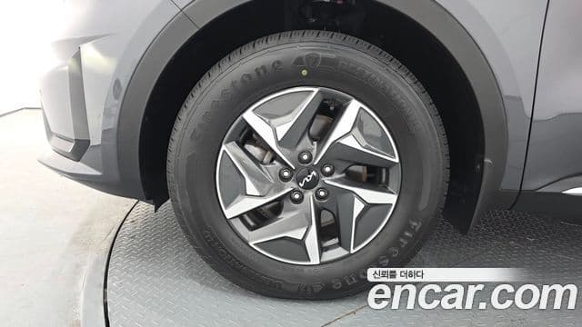 Kia Sorento 2022 — Фото 5/20