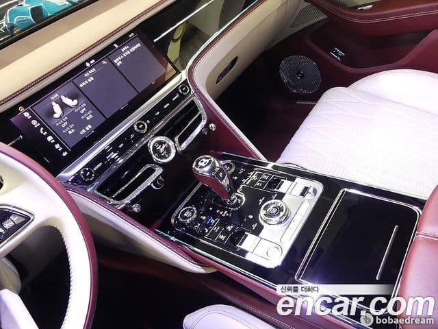 Bentley Flying Spur 2023 — Şəkil 11/20