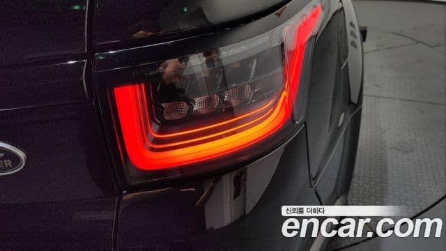 Land Rover Range Rover Sport 2020 — Şəkil 33/35