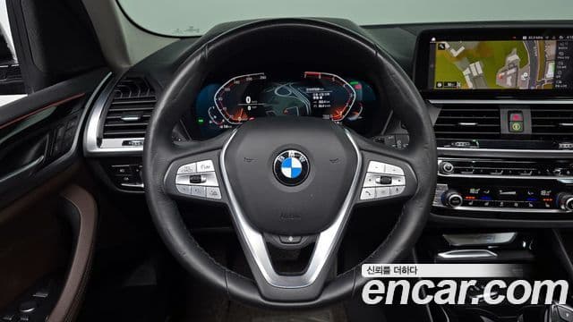 BMW X3 2021 — Şəkil 13/20