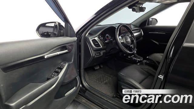 Kia Seltos 2022 — Şəkil 10/20