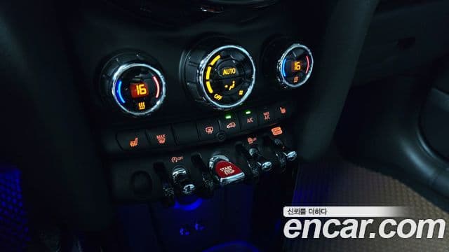 Mini Cooper S 2020 — Фото 15/20
