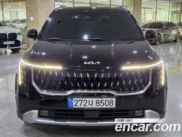 Kia Carnival 2025 — Фото 2/20