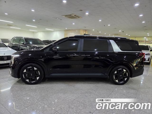 Kia Carnival 2025 — Фото 3/20