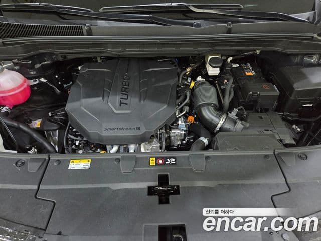Kia Carnival 2025 — Фото 18/20