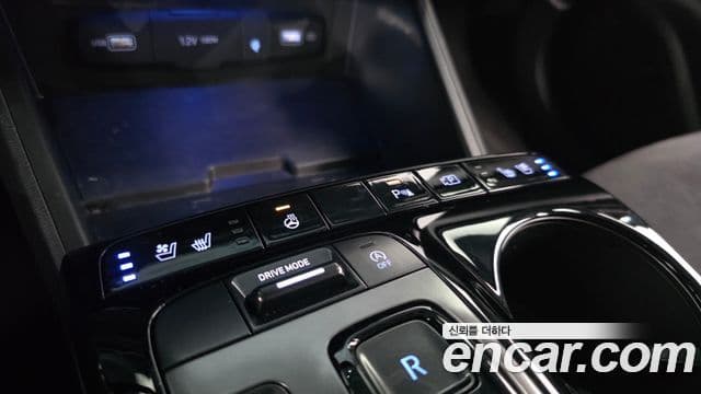 Hyundai The New Tucson 2022 — ფოტო 17/20