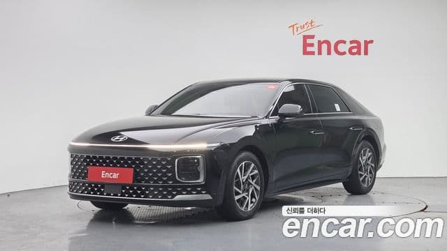 Hyundai Grandeur 2023 — Фото 1/20