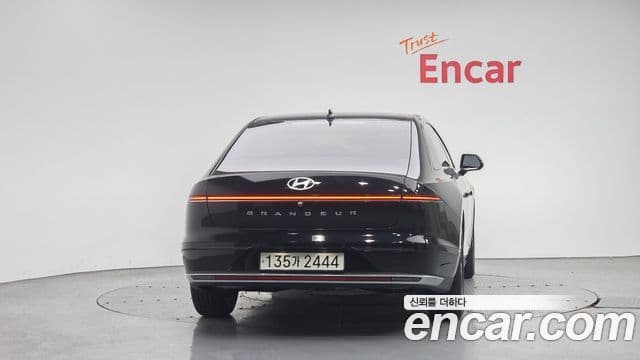 Hyundai Grandeur 2023 — Фото 4/20
