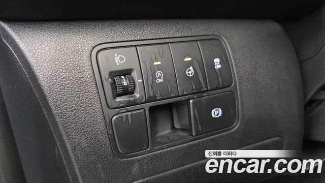 Hyundai Staria 2022 — Şəkil 13/20