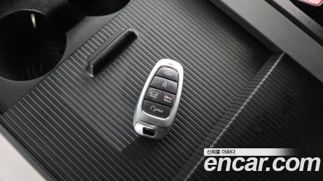 Hyundai Staria 2022 — Şəkil 19/20