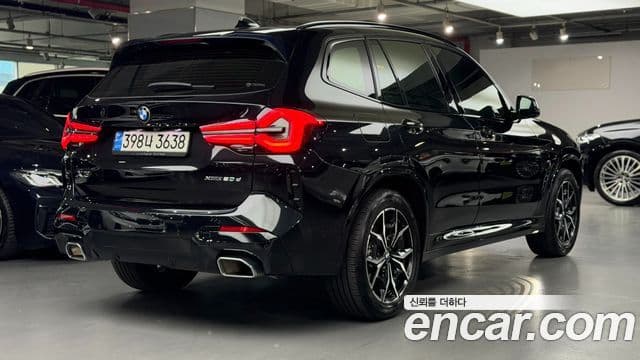 BMW X3 2022 — Фото 1/18