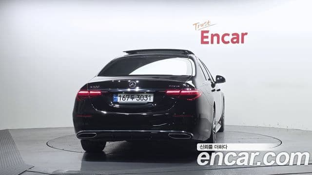 Mercedes-Benz S-Class 2022 — ფოტო 30/35