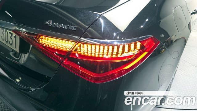 Mercedes-Benz S-Class 2022 — ფოტო 11/35