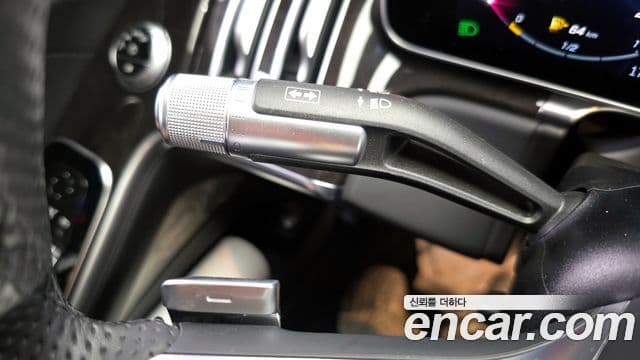 Mercedes-Benz S-Class 2022 — ფოტო 28/35