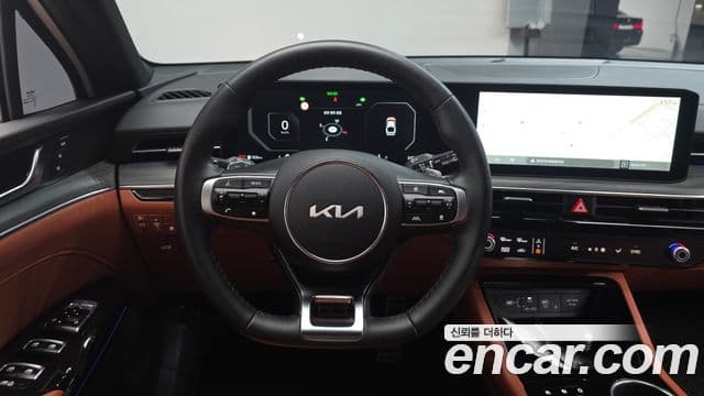 Kia K5 2024 — Şəkil 13/20