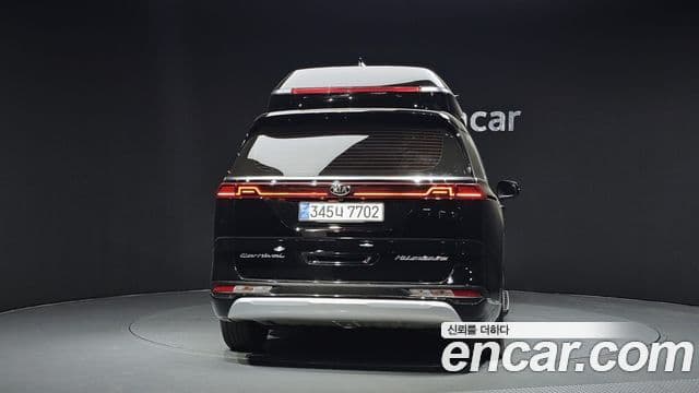 Kia Carnival 2021 — Фото 4/20