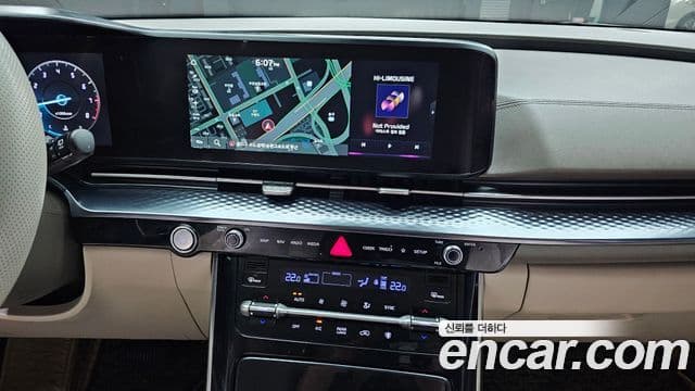 Kia Carnival 2021 — Фото 14/20