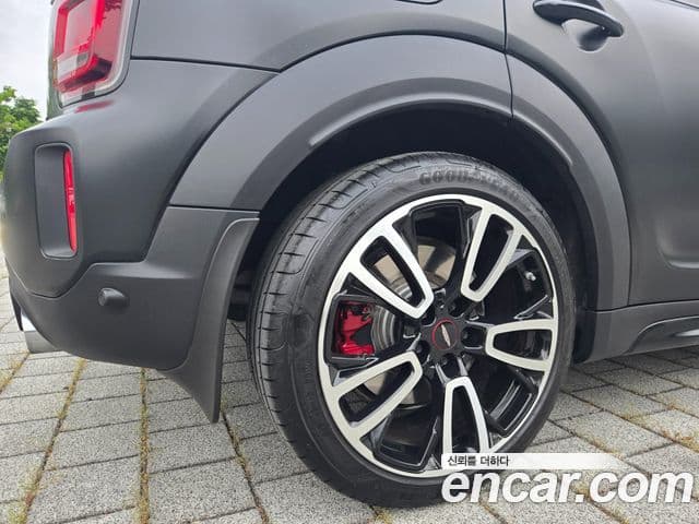 Mini Cooper S Countryman 2023 — ფოტო 15/20