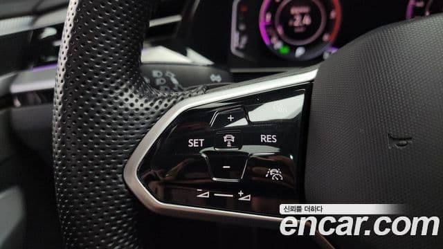 Volkswagen Arteon 2023 — Şəkil 18/20