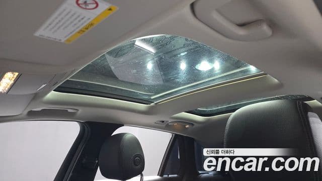 Mercedes-Benz GLC-Class 2019 — Şəkil 19/20