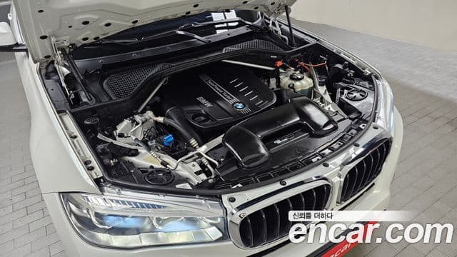 BMW X6 2018 — ფოტო 6/20
