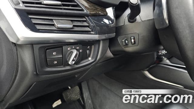 BMW X6 2018 — ფოტო 19/20
