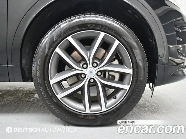 Land Rover Discovery Sport 2025 — Фото 4/20