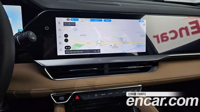 Renault Samsung Grand Koleos 2024 — Фото 13/20