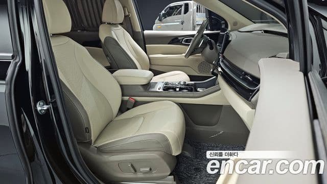 Kia Carnival 2024 — Фото 11/20