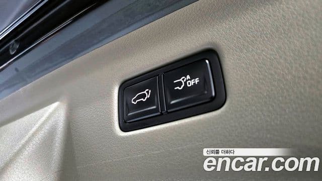 Kia Carnival 2024 — Фото 14/20