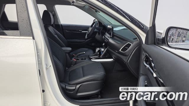 Kia Seltos 2022 — ფოტო 11/20