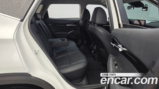 Kia Seltos 2022 — ფოტო 12/20