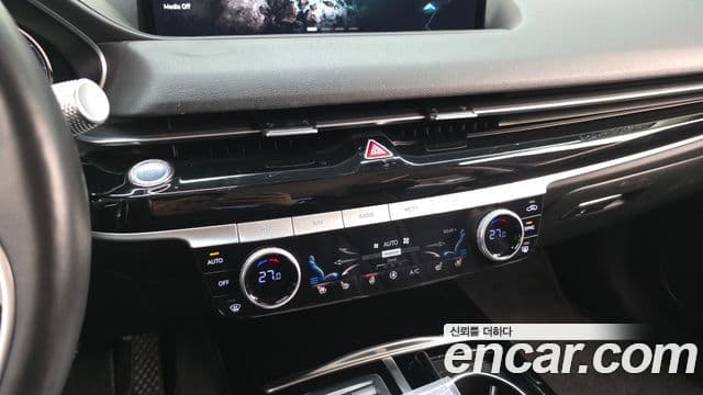 Genesis Electrified G80 2021 — Şəkil 17/20