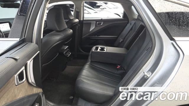 Kia K8 2023 — Şəkil 11/20