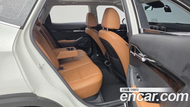 Kia Seltos 2022 — ფოტო 12/20