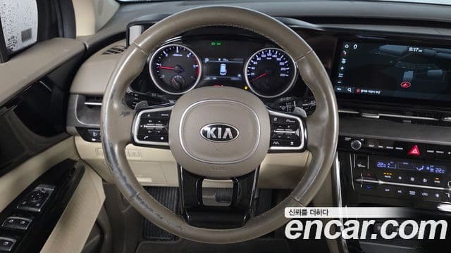 Kia Carnival 2021 — Şəkil 13/20