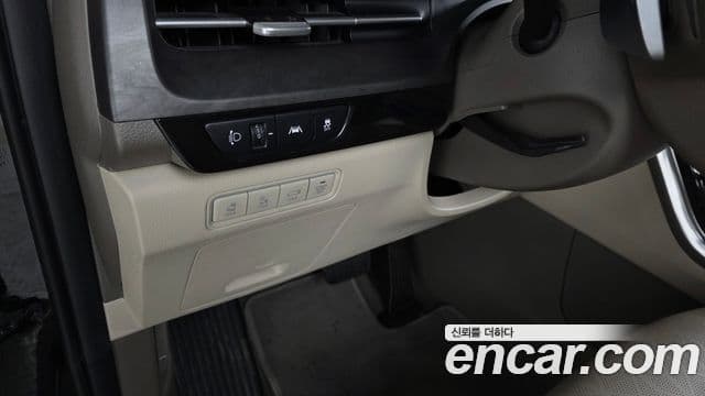 Kia Carnival 2021 — Şəkil 14/20