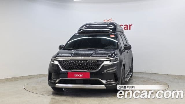 Kia Carnival 2023 — ფოტო 3/20