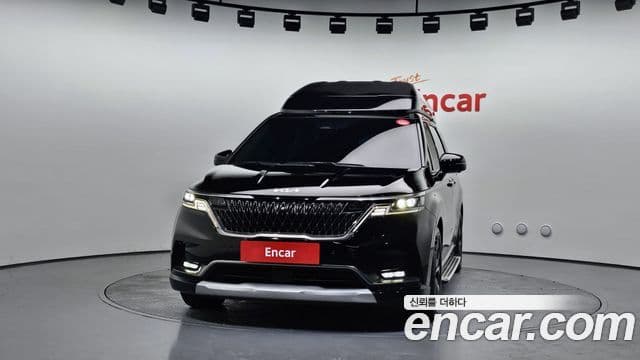 Kia Carnival 2022 — Фото 3/20