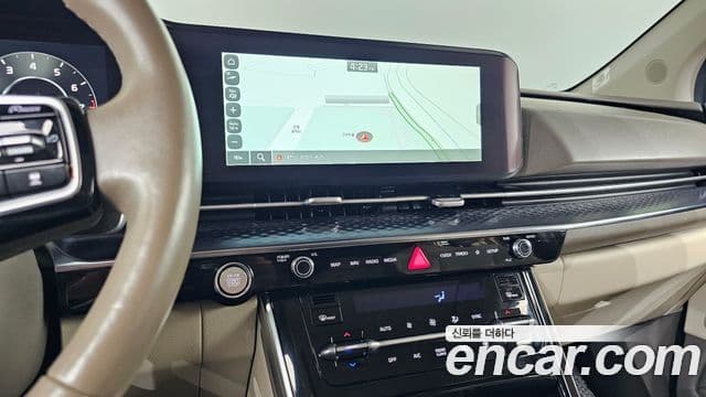 Kia Carnival 2022 — Фото 12/20
