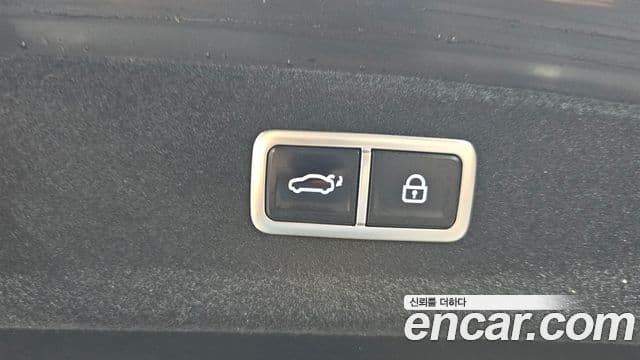Genesis Electrified G80 2021 — ფოტო 15/20