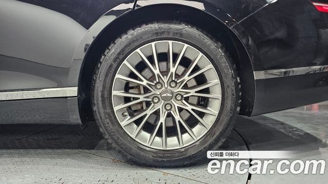 Genesis G80 2021 — Photo 24/32